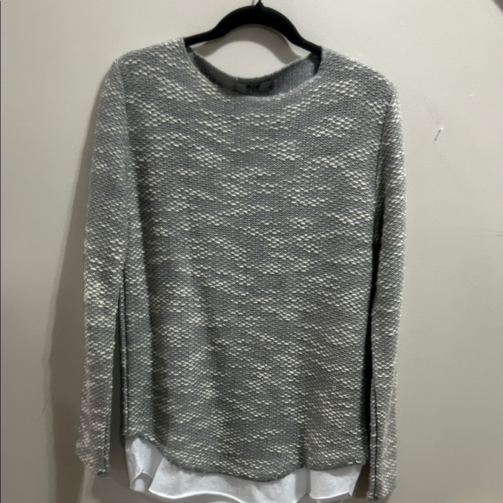 Women's Gray Crewneck Sweater